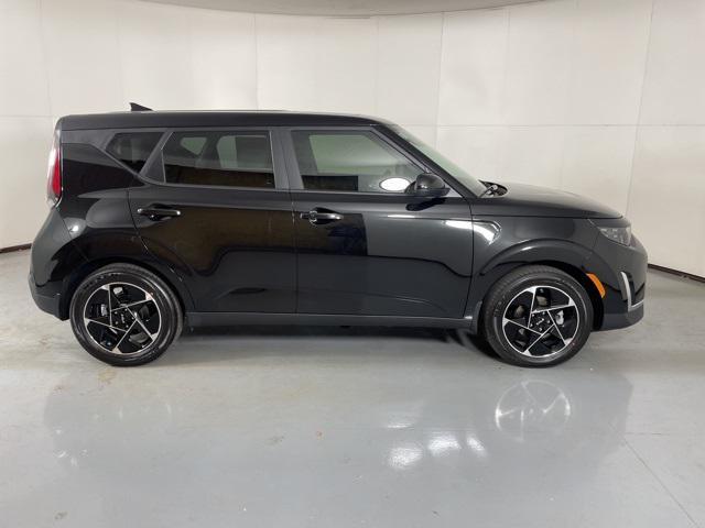 new 2025 Kia Soul car, priced at $25,204
