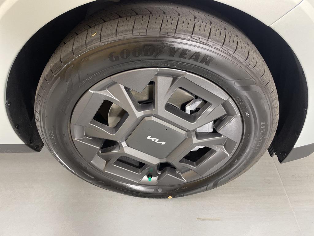 new 2026 Kia Carnival car, priced at $45,689