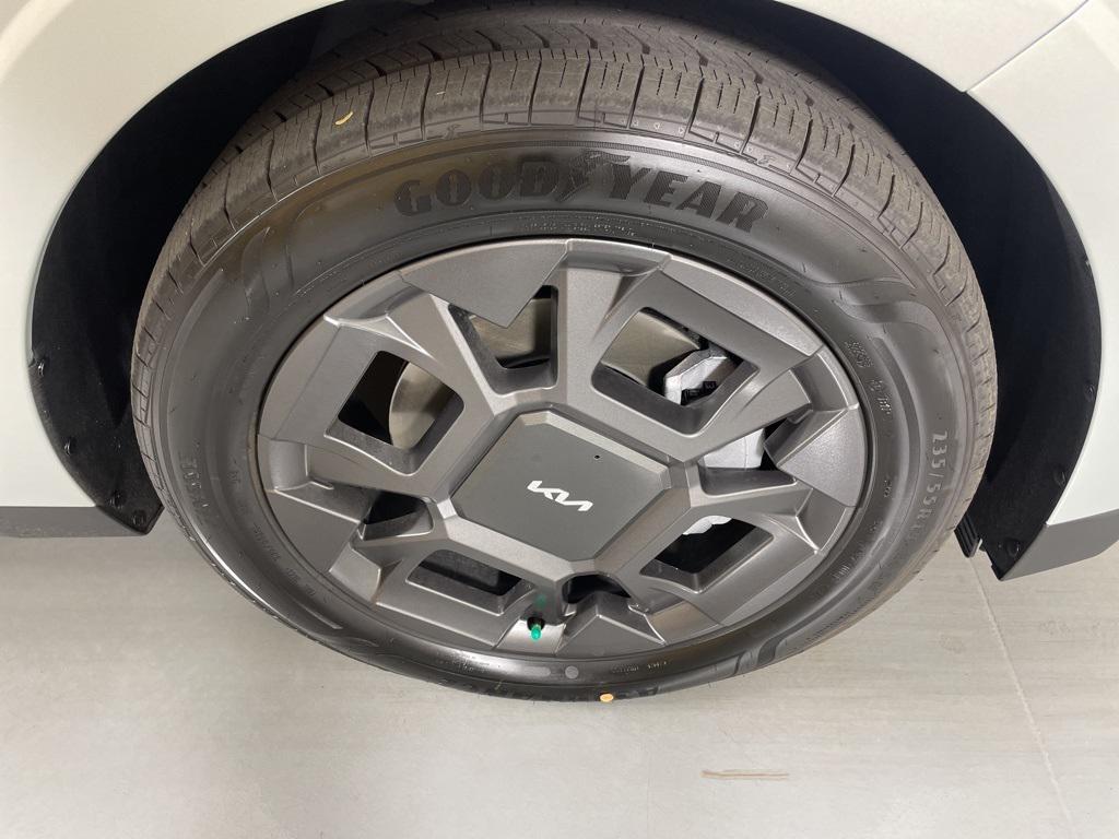 new 2026 Kia Carnival car, priced at $45,689