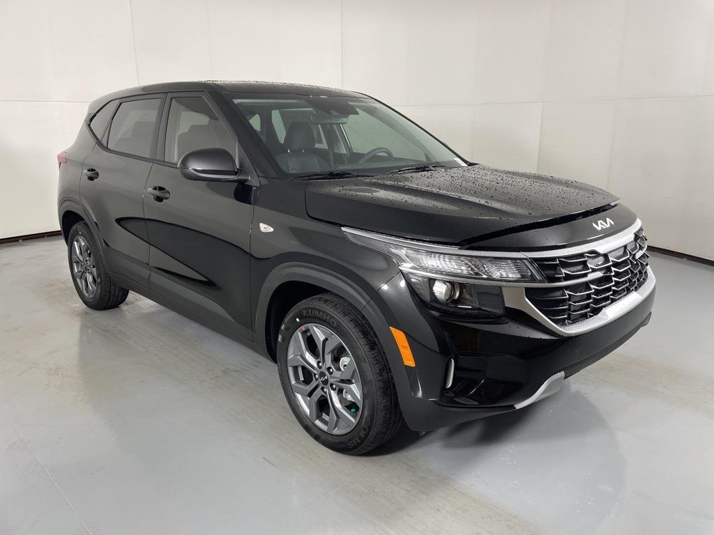 new 2026 Kia Seltos car, priced at $24,725