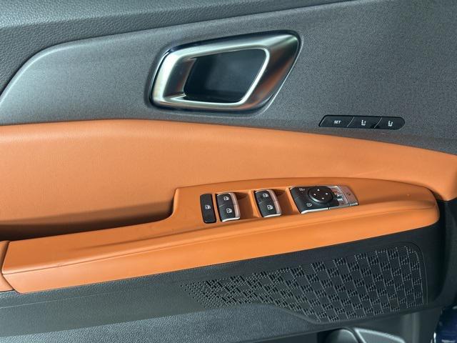 new 2026 Kia Carnival Hybrid car, priced at $42,870