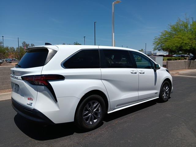 used 2021 Toyota Sienna car, priced at $32,900