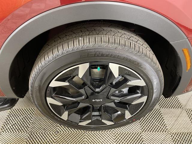 new 2025 Kia Sorento car, priced at $39,898