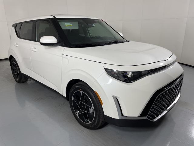 new 2025 Kia Soul car, priced at $24,908