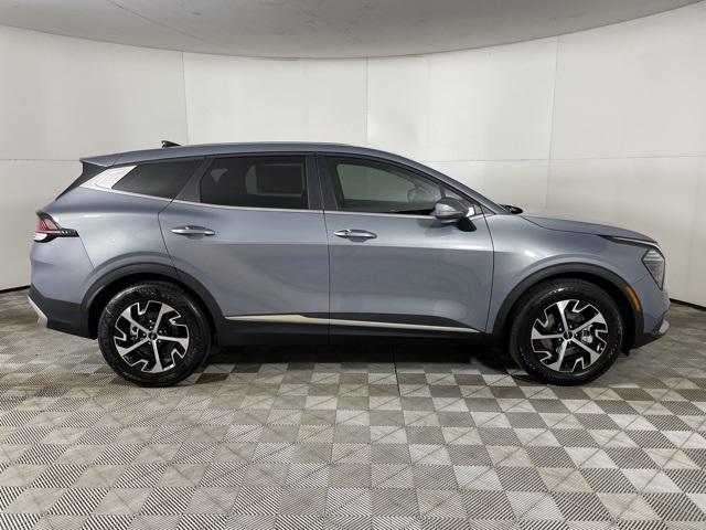 new 2025 Kia Sportage car, priced at $31,120