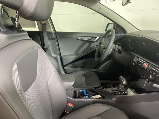 new 2025 Kia Niro car, priced at $28,697