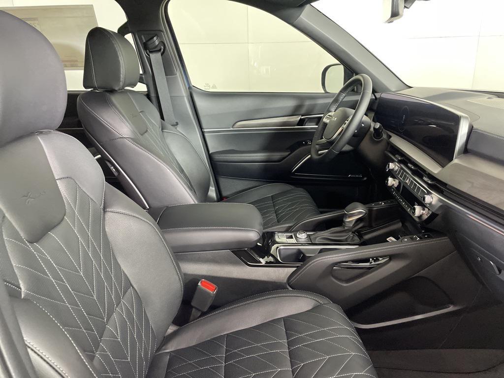 new 2025 Kia Telluride car, priced at $48,929