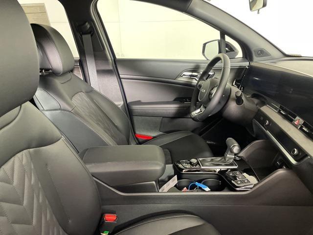 new 2025 Kia Sportage car, priced at $36,682