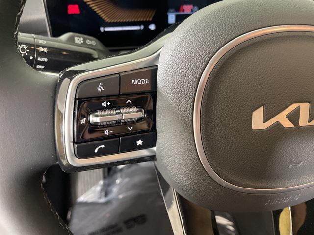 new 2025 Kia Sorento car, priced at $35,493