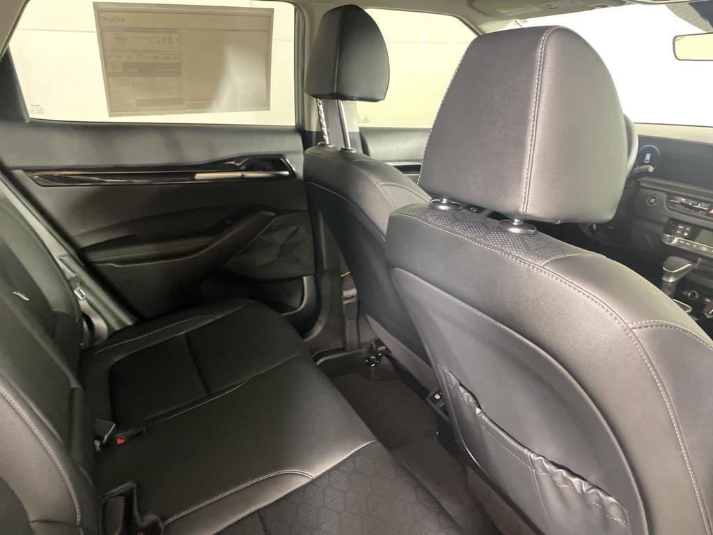 new 2026 Kia Seltos car, priced at $27,003