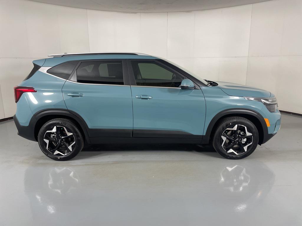 new 2026 Kia Seltos car, priced at $27,003