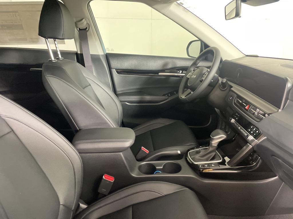 new 2026 Kia Seltos car, priced at $27,003