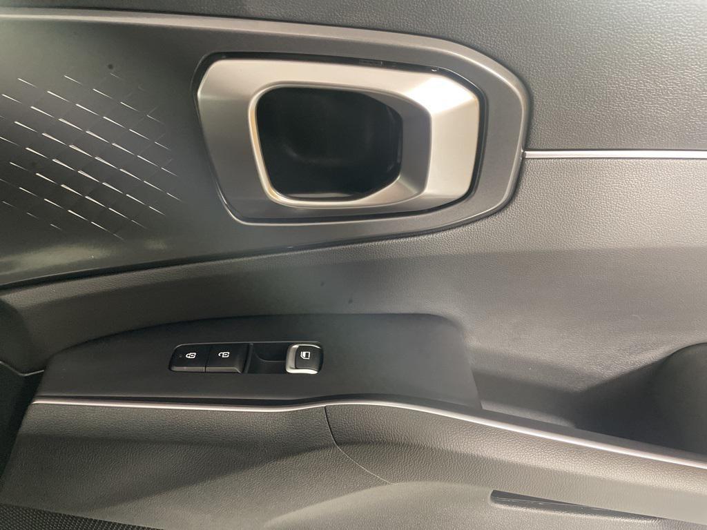used 2023 Kia Sorento car, priced at $26,300