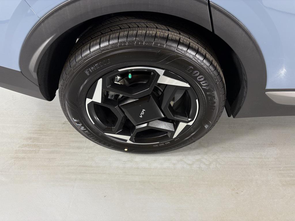 new 2026 Kia Sportage Hybrid car, priced at $34,132