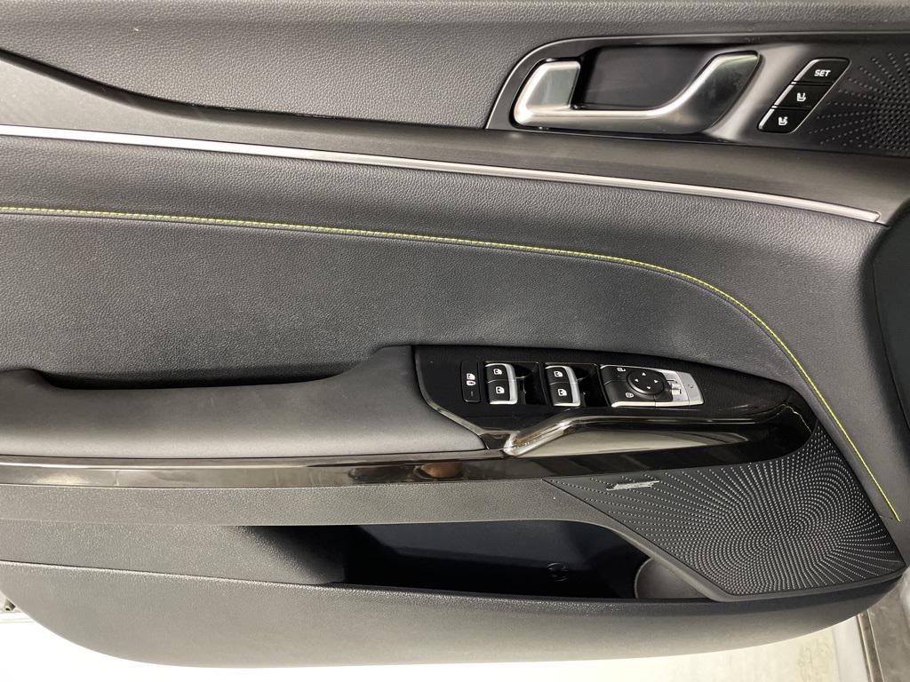 new 2026 Kia K5 car, priced at $38,499