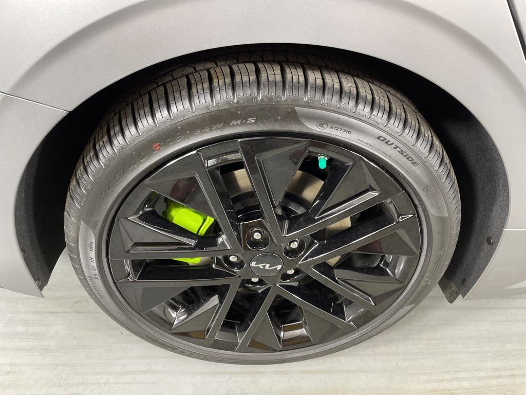 new 2026 Kia K5 car, priced at $38,499