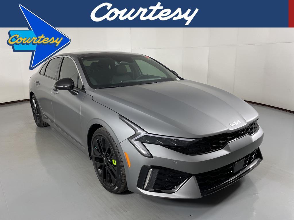 new 2026 Kia K5 car, priced at $38,499