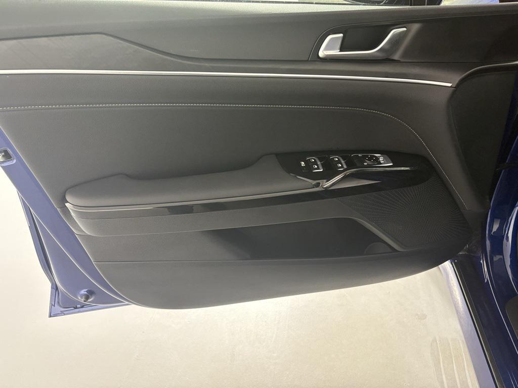 new 2026 Kia K5 car, priced at $27,945