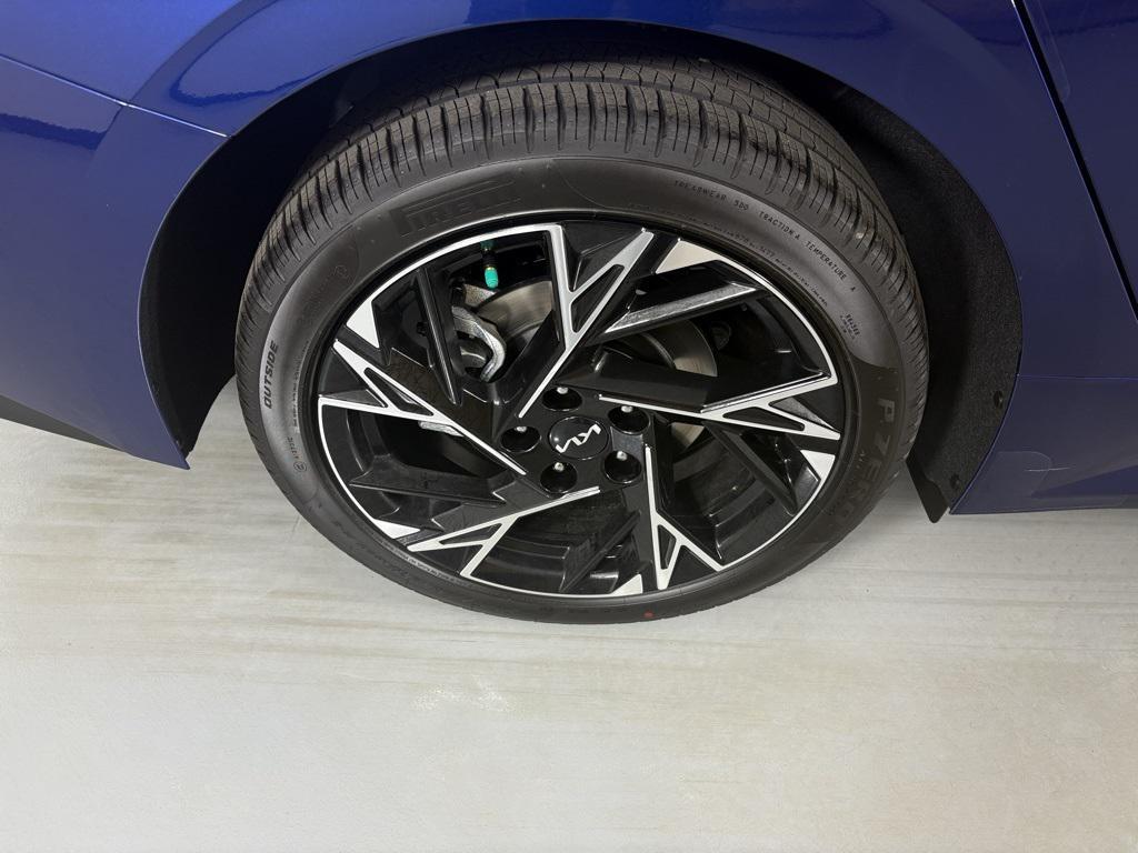 new 2026 Kia K5 car, priced at $27,945