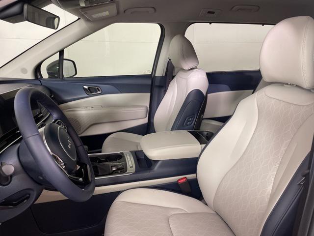 new 2026 Kia Carnival car, priced at $41,062