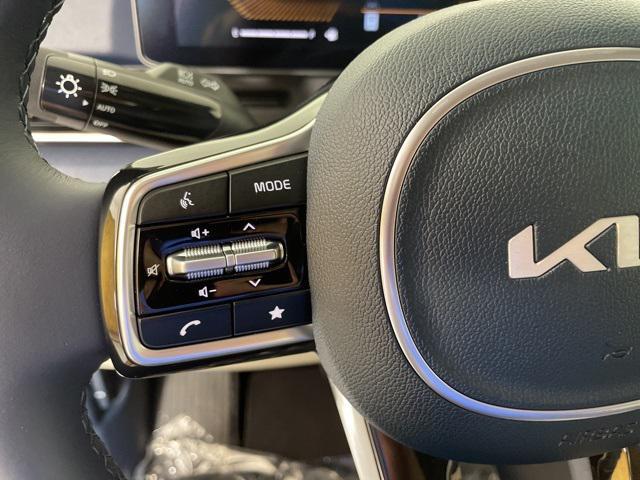 new 2026 Kia Carnival car, priced at $41,062