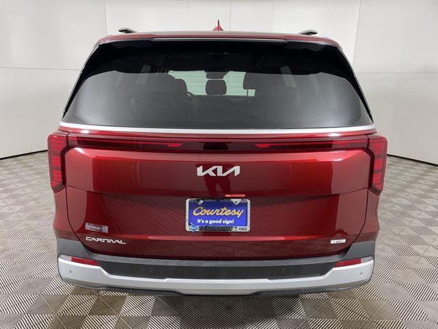 new 2025 Kia Carnival Hybrid car, priced at $44,316