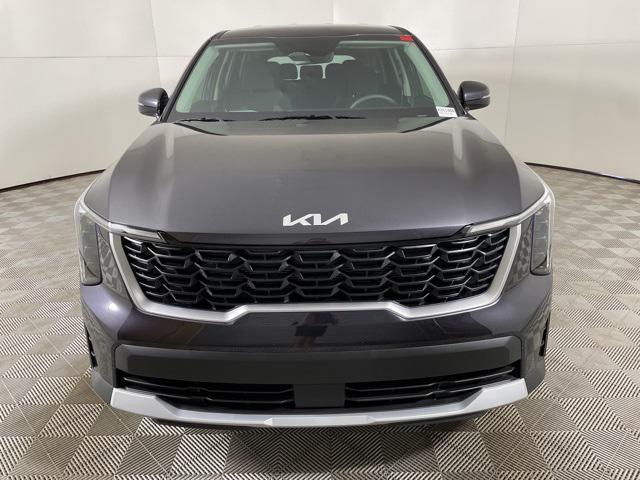 new 2025 Kia Sorento car, priced at $33,209