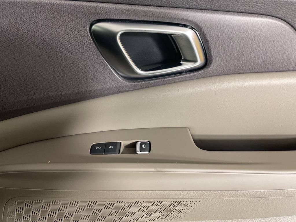 new 2026 Kia Carnival car, priced at $45,689