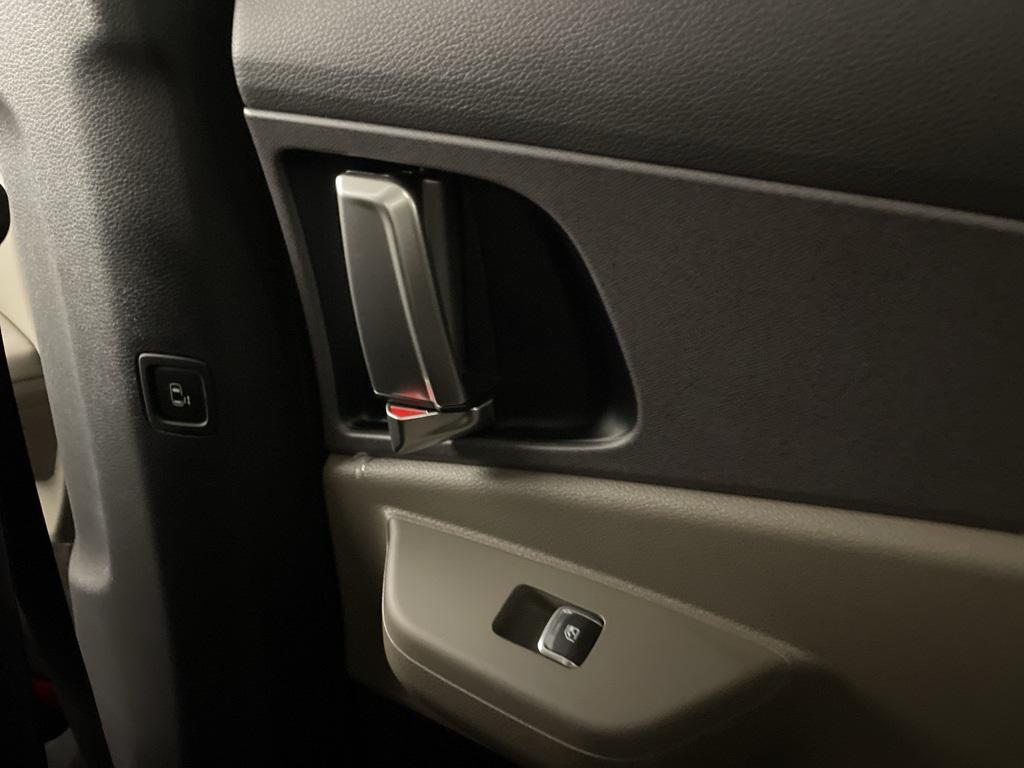 new 2026 Kia Carnival car, priced at $45,689