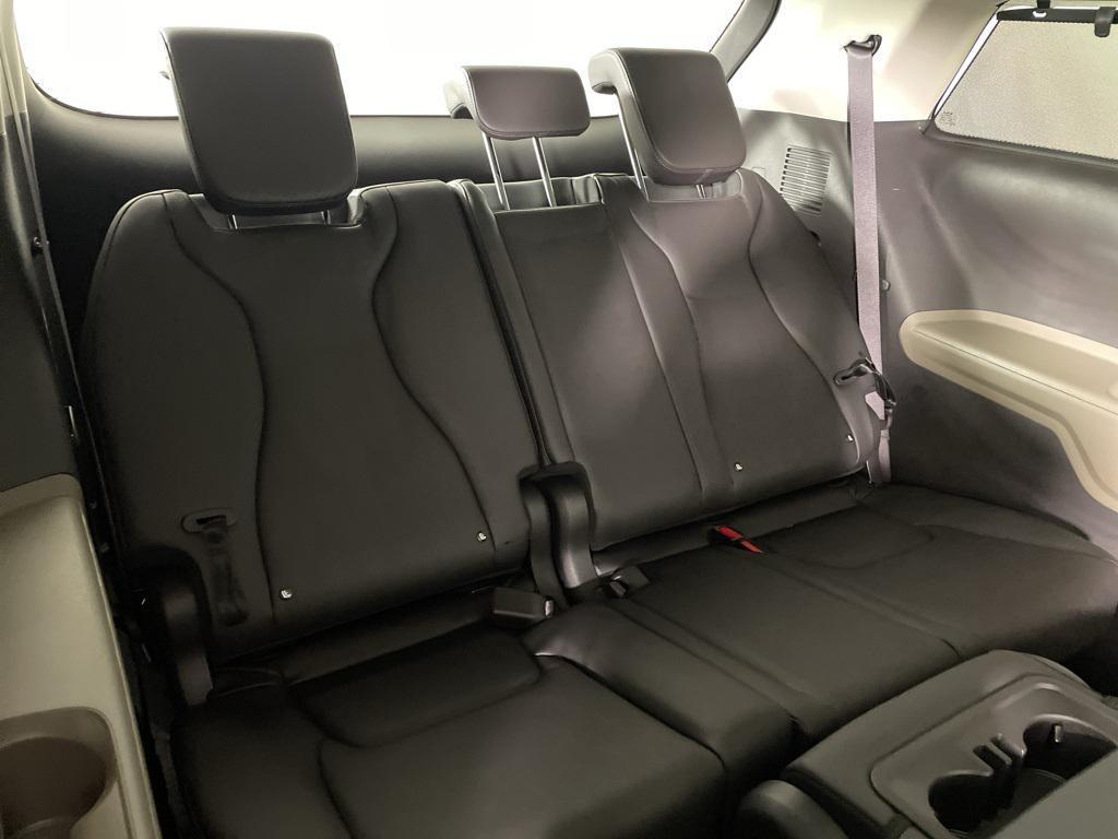 new 2026 Kia Carnival car, priced at $45,689