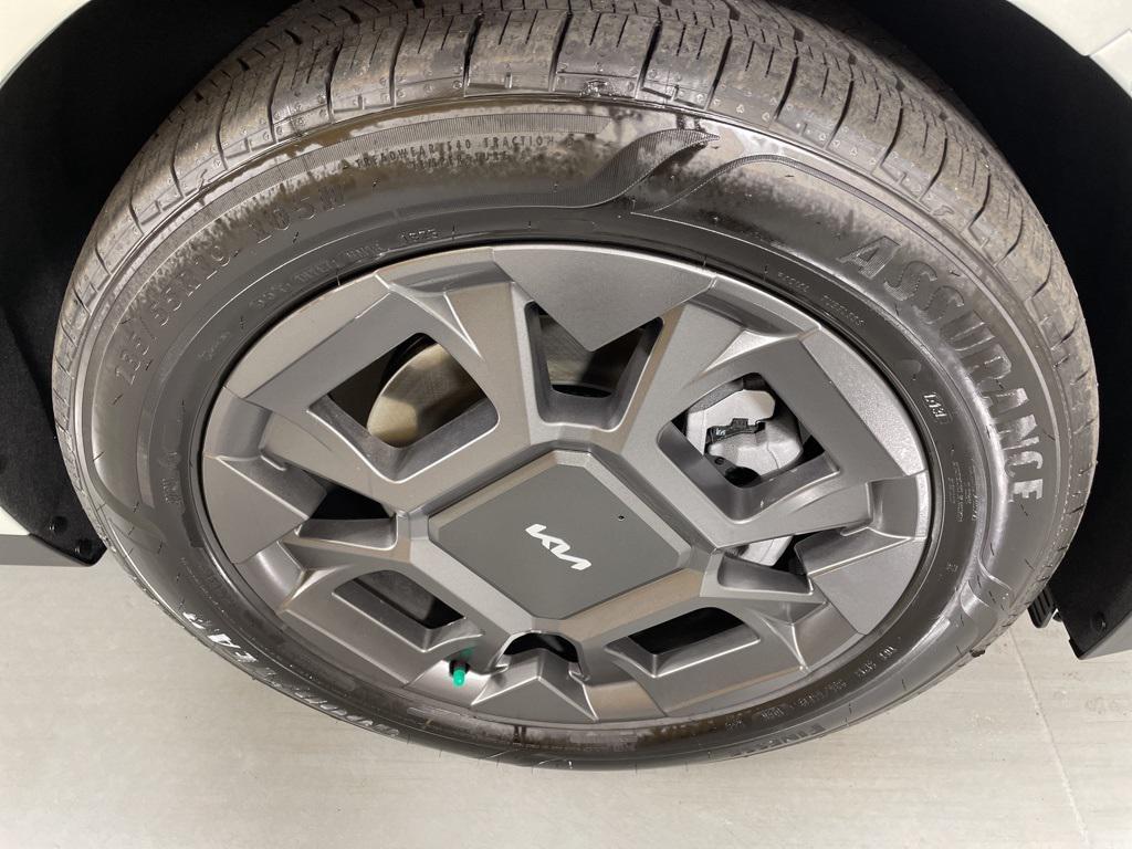 new 2026 Kia Carnival car, priced at $45,689