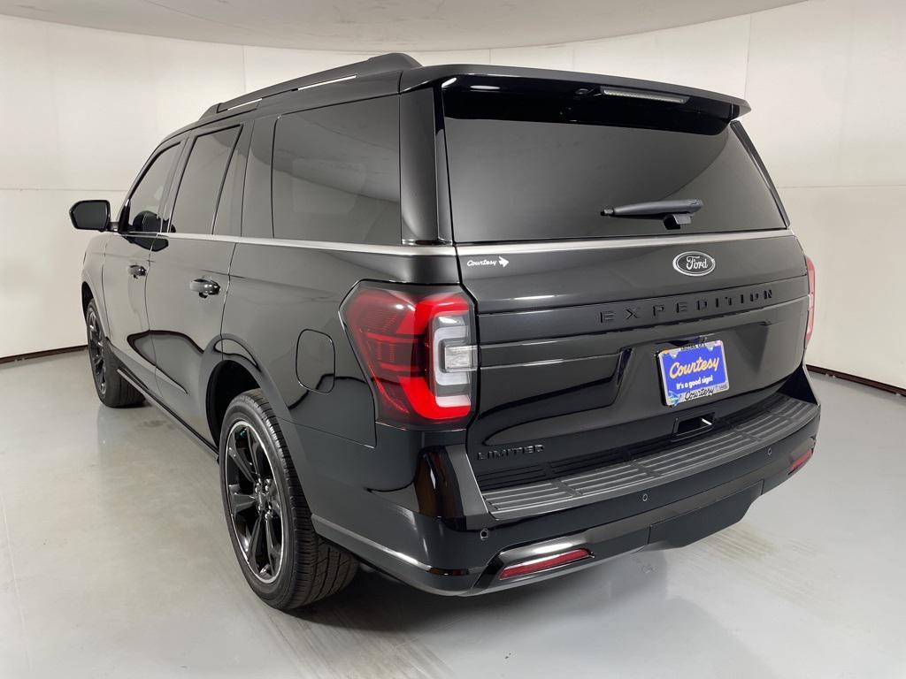 used 2022 Ford Expedition car, priced at $53,900