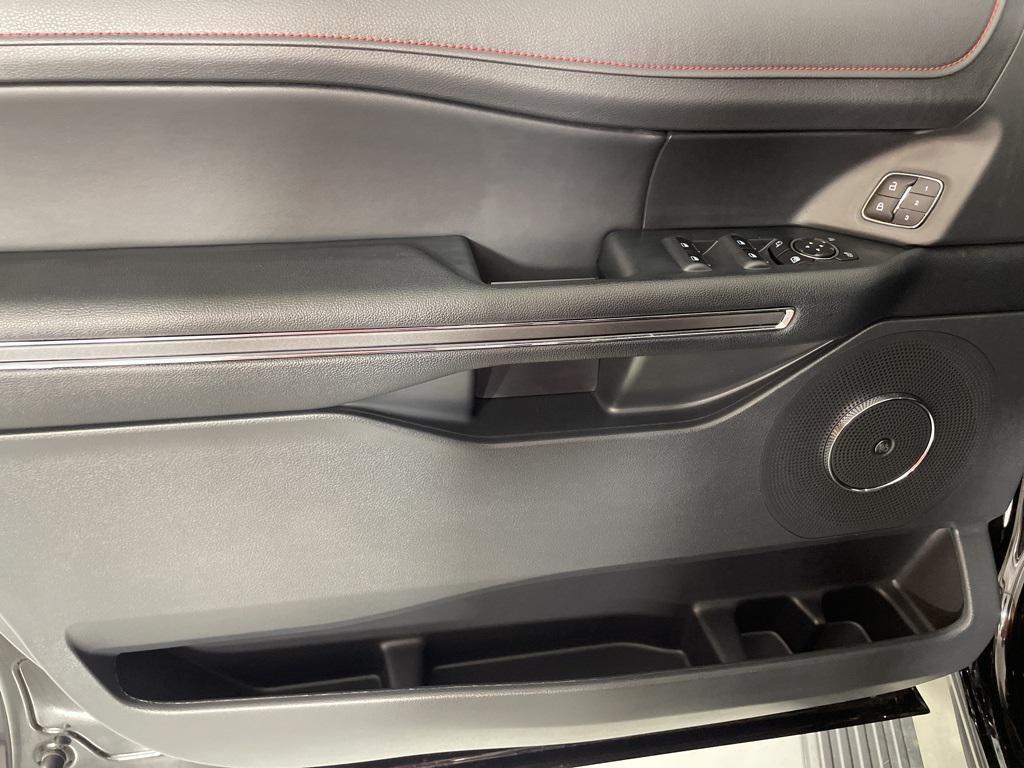 used 2022 Ford Expedition car, priced at $53,900