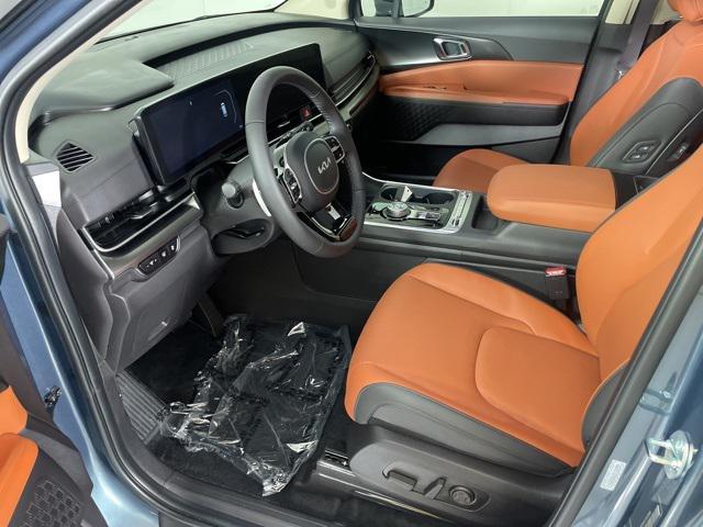 new 2026 Kia Carnival Hybrid car, priced at $48,531