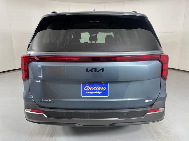 new 2026 Kia Carnival Hybrid car, priced at $48,531