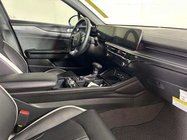 new 2025 Kia K5 car, priced at $30,419