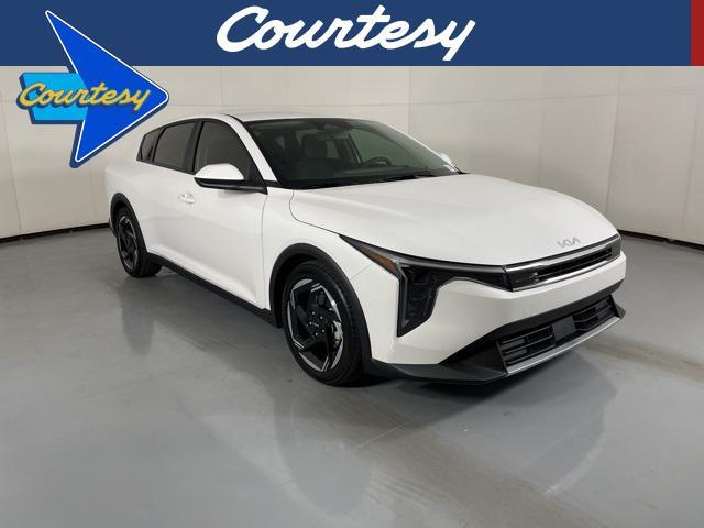 new 2025 Kia K4 car, priced at $23,961