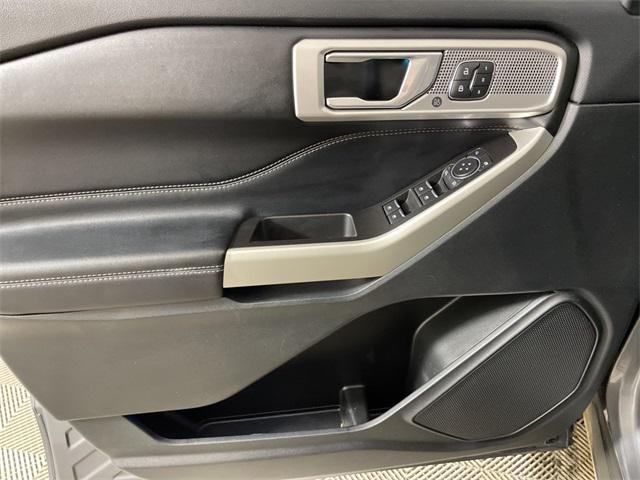 used 2022 Ford Explorer car, priced at $31,900