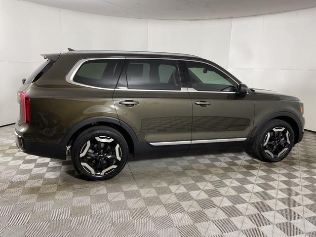 new 2025 Kia Telluride car, priced at $40,870