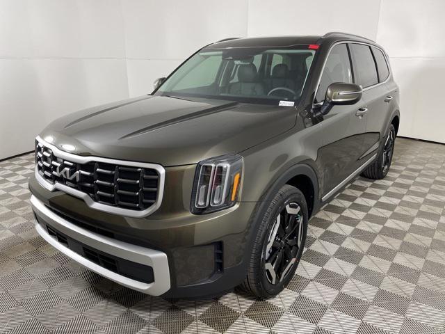 new 2025 Kia Telluride car, priced at $40,870