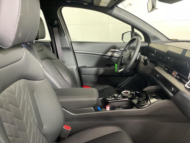 new 2025 Kia Sportage car, priced at $40,194