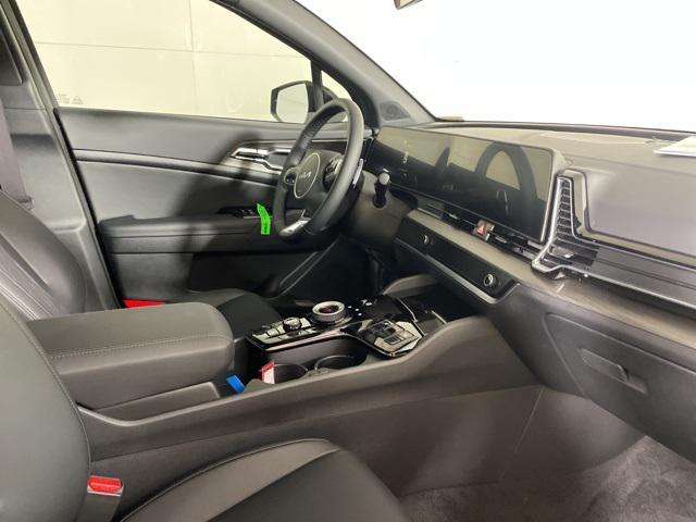new 2025 Kia Sportage car, priced at $40,194