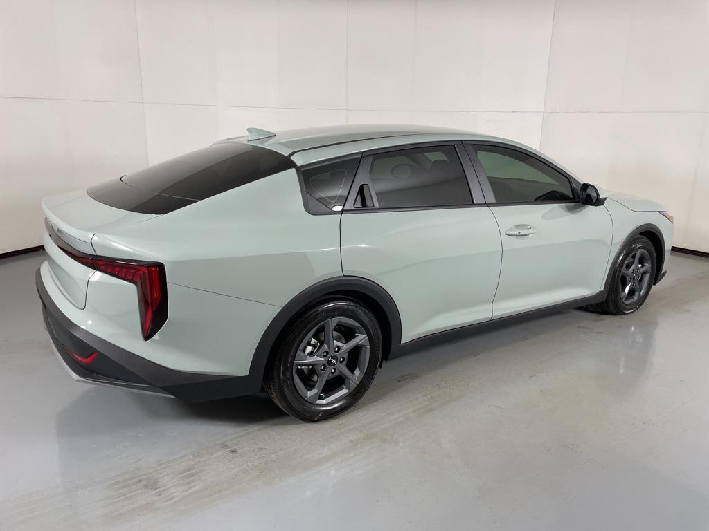 new 2025 Kia K4 car, priced at $22,626