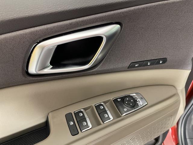 new 2026 Kia Carnival Hybrid car, priced at $42,646