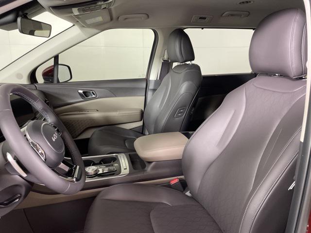 new 2026 Kia Carnival Hybrid car, priced at $42,646