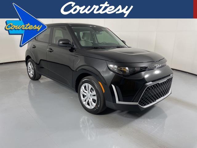 new 2025 Kia Soul car, priced at $21,337