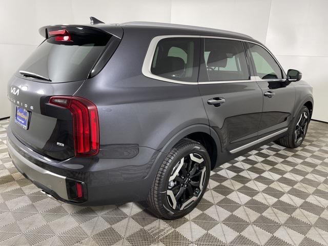 new 2025 Kia Telluride car, priced at $43,275