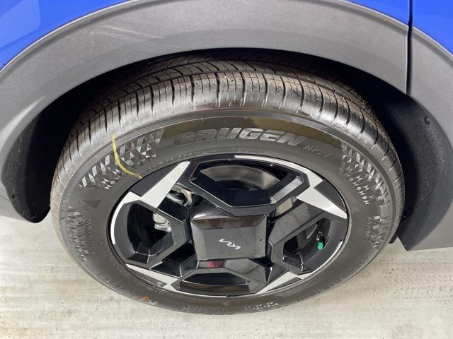 new 2026 Kia Sportage car, priced at $30,622