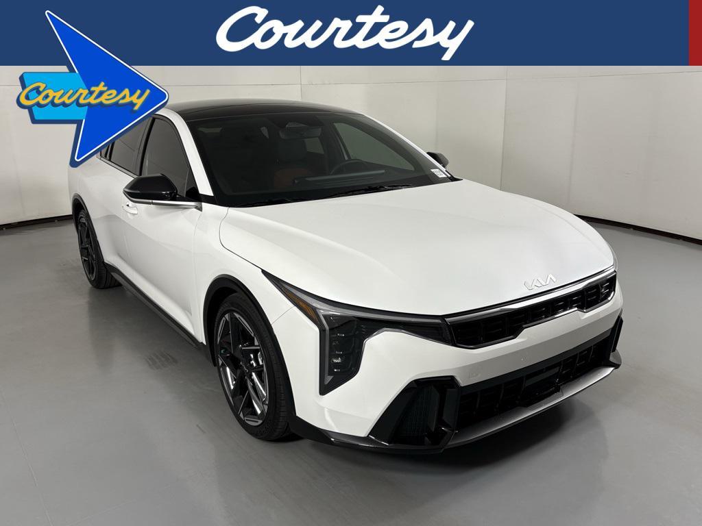 new 2025 Kia K4 car, priced at $27,325