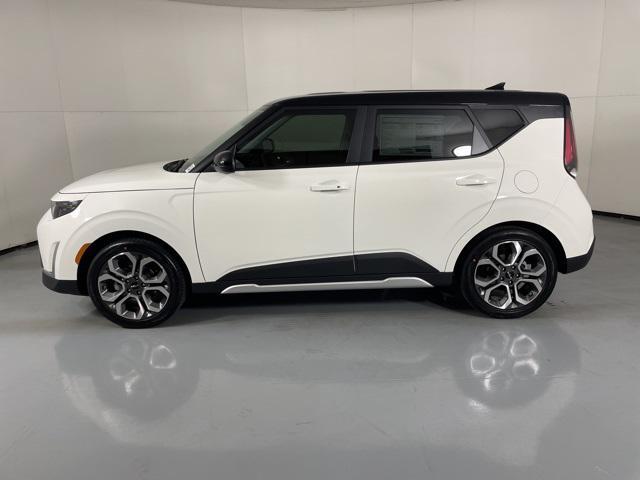 new 2025 Kia Soul car, priced at $25,992